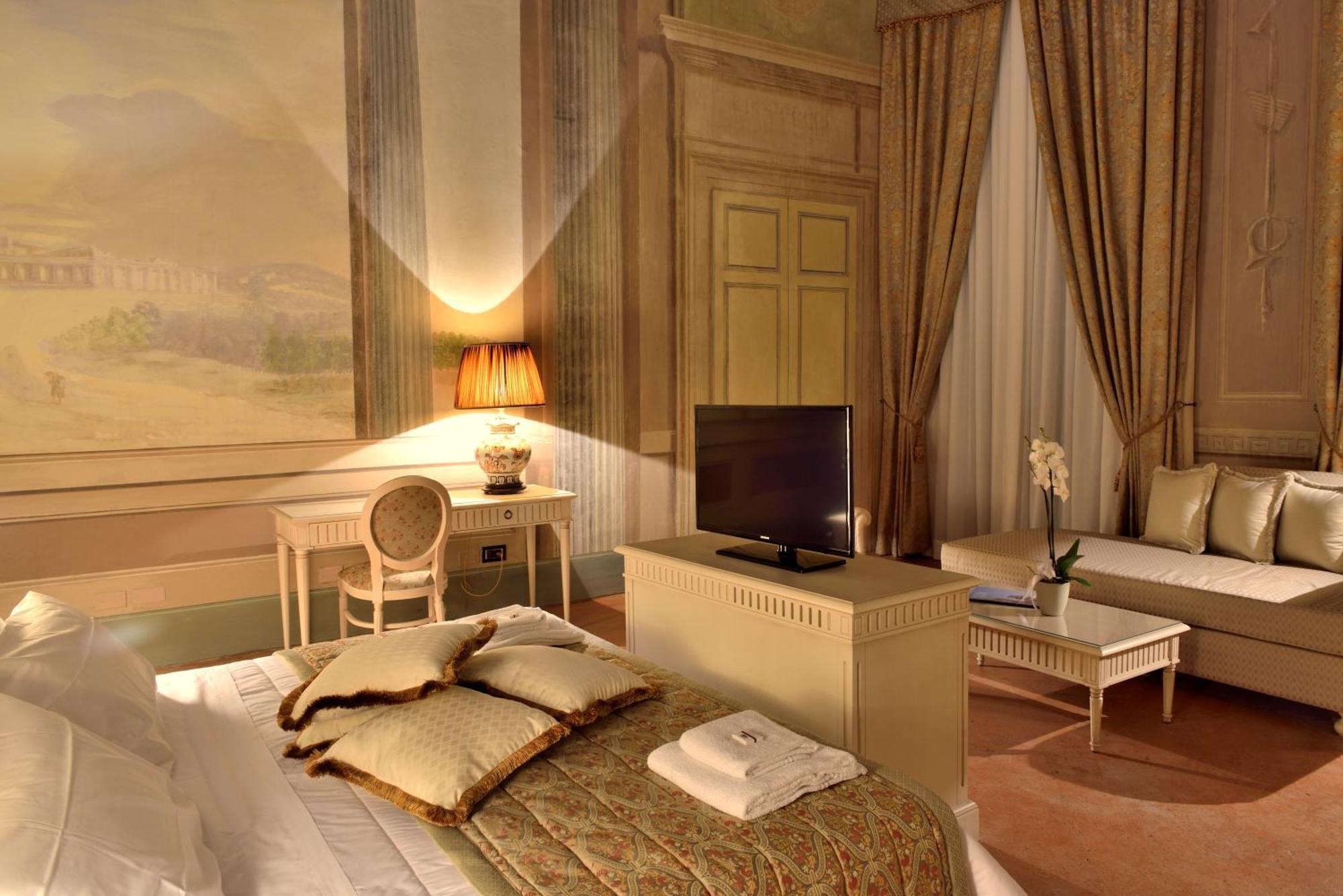 Hotel Palazzo Guicciardini Florenz Zimmer foto